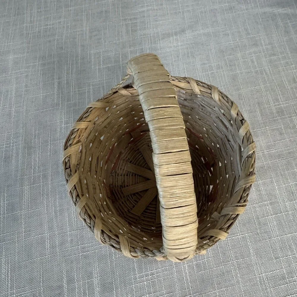 Vintage Country Farmhouse Hand Painted Apple Woven Basket 1990 90s Cottagecore
